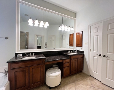 4330 Holland Avenue - Photo Thumbnail 16