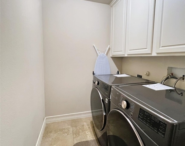 4330 Holland Avenue - Photo Thumbnail 19