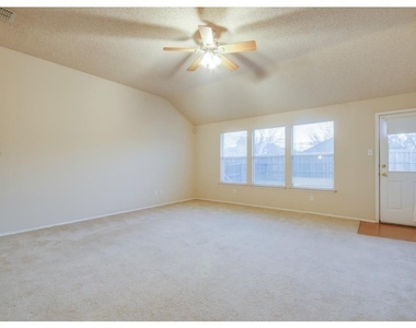 406 Ashland Drive - Photo Thumbnail 9