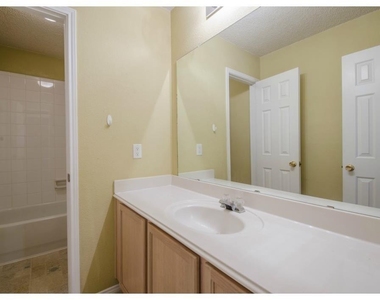 406 Ashland Drive - Photo Thumbnail 19