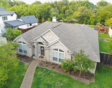 7247 Brennans Drive - Photo Thumbnail 9