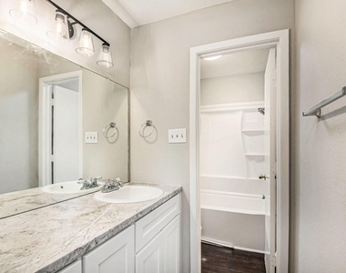 7717 Westcliff Street - Photo Thumbnail 4