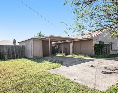 7717 Westcliff Street - Photo Thumbnail 14