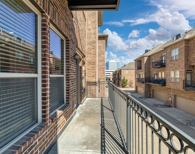 7914 Bishop Road - Photo Thumbnail 12