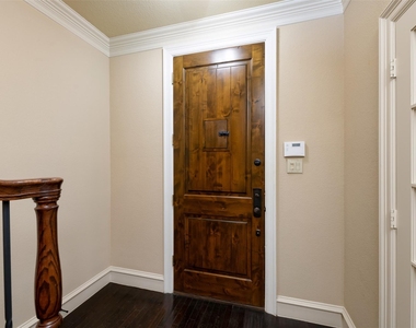 7914 Bishop Road - Photo Thumbnail 2