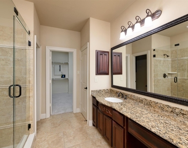 7914 Bishop Road - Photo Thumbnail 18