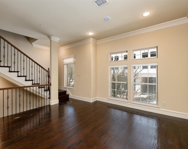 7914 Bishop Road - Photo Thumbnail 14