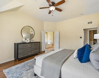 104 Rolling Rock Drive - Photo Thumbnail 15
