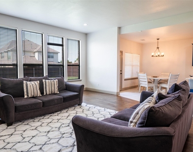 5730 Creek Crossing Lane - Photo Thumbnail 19