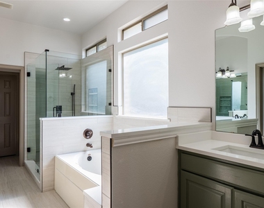 5730 Creek Crossing Lane - Photo Thumbnail 25