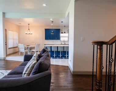 5730 Creek Crossing Lane - Photo Thumbnail 26