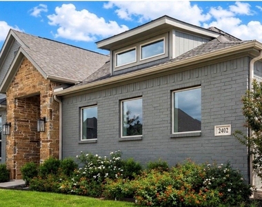 2402 Amesbury Drive - Photo Thumbnail 2