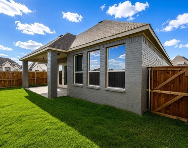 2402 Amesbury Drive - Photo Thumbnail 23