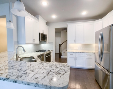 6417 Hermosa Drive - Photo Thumbnail 3