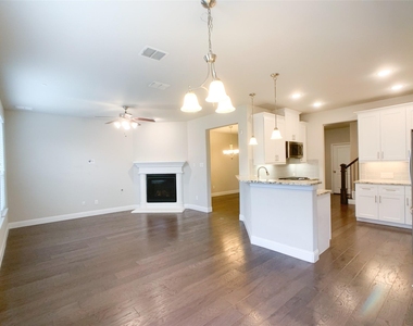 6417 Hermosa Drive - Photo Thumbnail 4