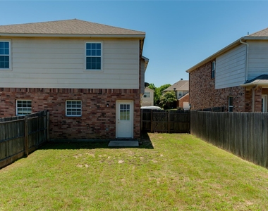 706 Parkplace Ridge - Photo Thumbnail 13