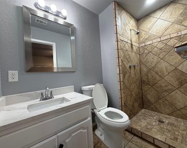 1729 W Doyle Street - Photo Thumbnail 15