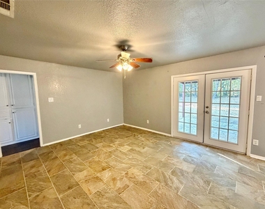 1729 W Doyle Street - Photo Thumbnail 5