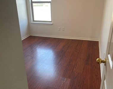 4606 Alamosa Street - Photo Thumbnail 39
