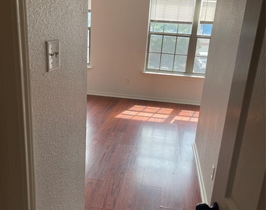 4606 Alamosa Street - Photo Thumbnail 27