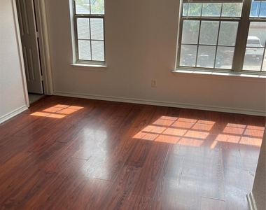 4606 Alamosa Street - Photo Thumbnail 29