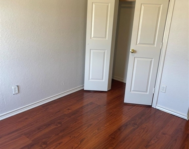 4606 Alamosa Street - Photo Thumbnail 37