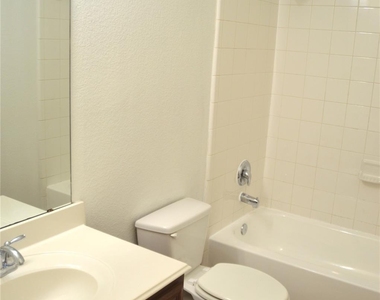 145 Meadow Crest Drive - Photo Thumbnail 13