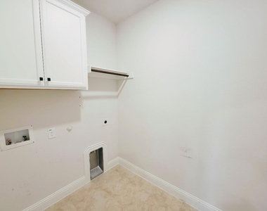 3814 Bastrop Street - Photo Thumbnail 22