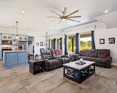 2128 Christine Drive - Photo Thumbnail 3