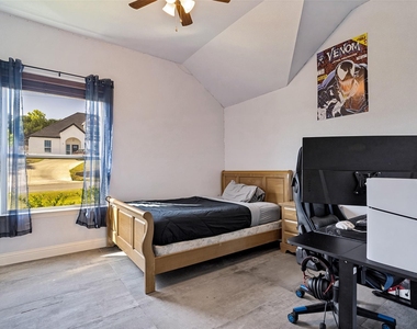 2128 Christine Drive - Photo Thumbnail 19