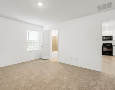 7109 Gray Wolf Lane - Photo Thumbnail 8