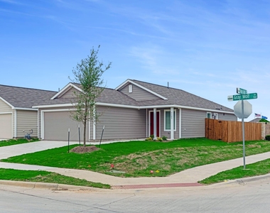 7109 Gray Wolf Lane - Photo Thumbnail 18