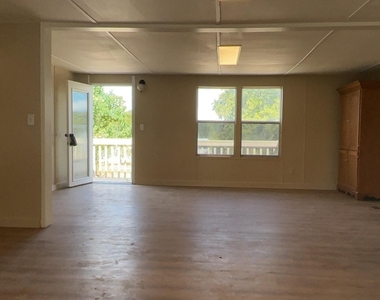 2768 Poppy Lane - Photo Thumbnail 5