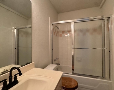 6916 Indiana Avenue - Photo Thumbnail 23