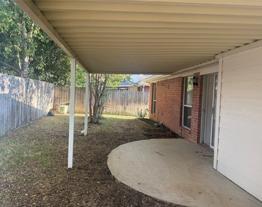 6916 Indiana Avenue - Photo Thumbnail 9