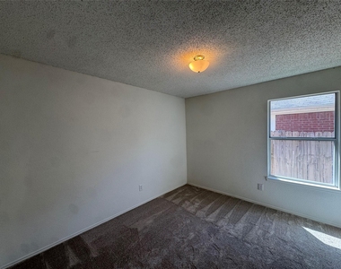 6916 Indiana Avenue - Photo Thumbnail 20