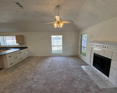 6916 Indiana Avenue - Photo Thumbnail 12