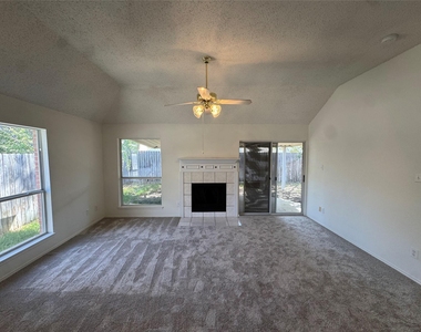 6916 Indiana Avenue - Photo Thumbnail 11