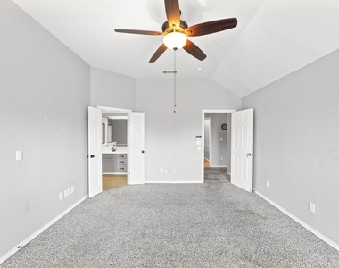 1801 Overland Street - Photo Thumbnail 9