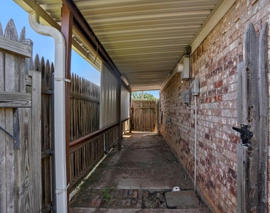 826 Meadowlark Circle - Photo Thumbnail 15