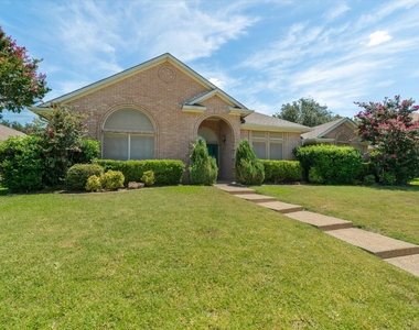1404 Land Drive - Photo Thumbnail 1
