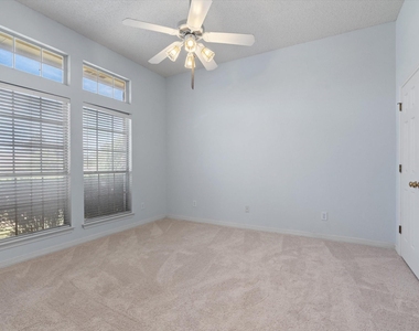 1404 Land Drive - Photo Thumbnail 12