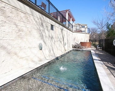 3102 Kings Road - Photo Thumbnail 14