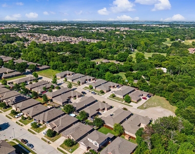 213 Stewart Bend Court - Photo Thumbnail 25