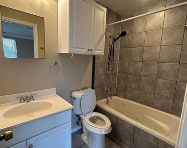 4600 Gaston Avenue - Photo Thumbnail 6