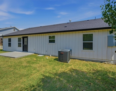 324 Hillcroft Road - Photo Thumbnail 27