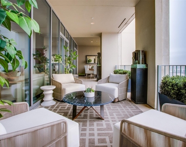 1717 Arts Plaza - Photo Thumbnail 23