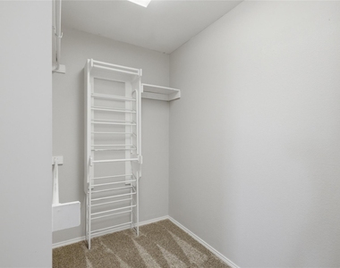 217 Ame Lane - Photo Thumbnail 21