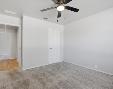 217 Ame Lane - Photo Thumbnail 9