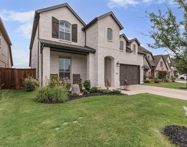 1501 Misty Pasture Way - Photo Thumbnail 2